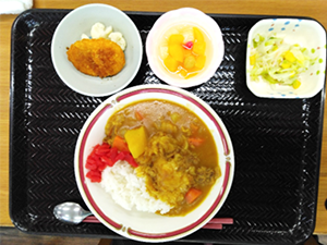 昼食メニュー写真2
