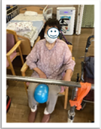画像内腿を鍛えるようす